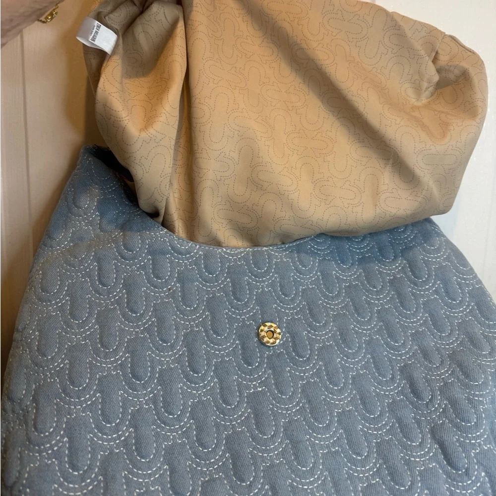 TRUE RELIGION QUILTED WOMENS SHOULDER BAG PURSE HOBO HANDBAG WITH HORSESHOE LOGO - Picture 8 of 16